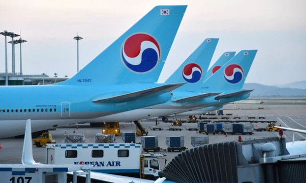 Hàn Quốc yêu cầu hành khách phải đeo khẩu trang trên máy bay